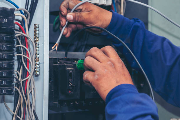 Best Affordable Emergency Electrician  in Lynden, WA